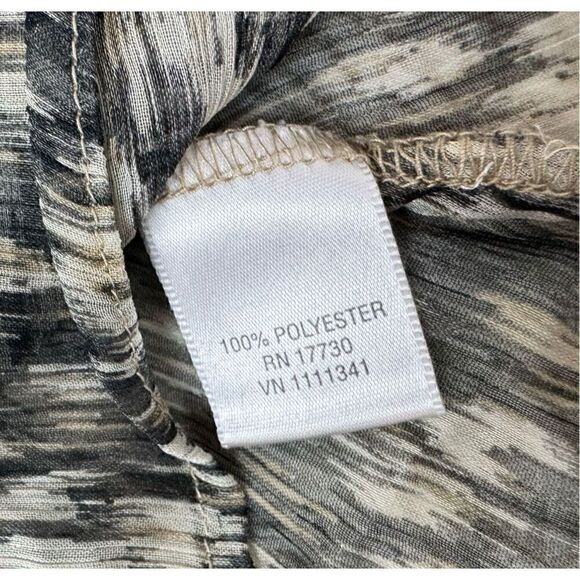 Spotted gray, white, tan and black sleeveless blouse by Converse one star size X - Picture 3 of 6